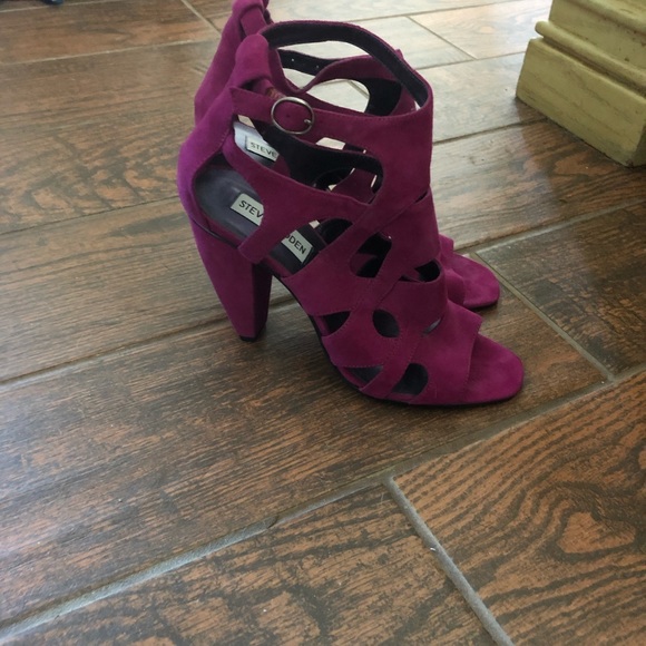 Steve Madden Shoes - Steve Madden - suede heel size 8 1-2